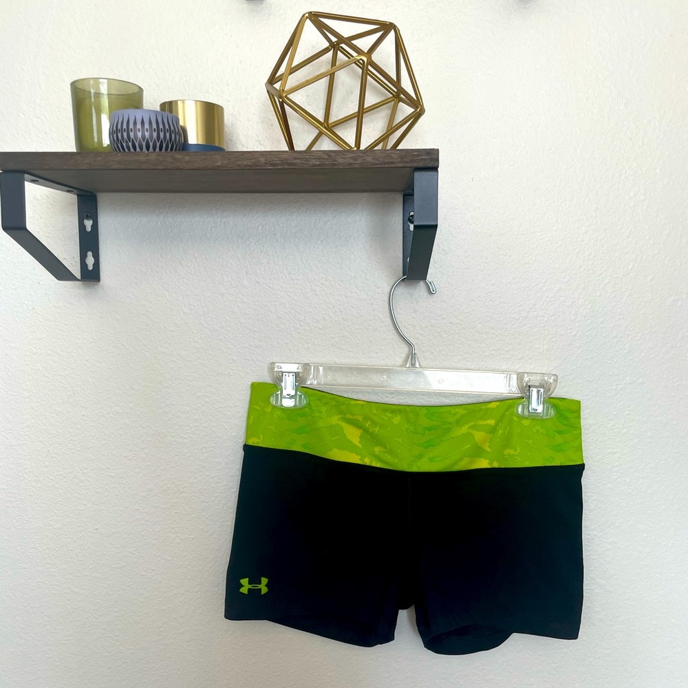 Medium Under Armour athletic spanks